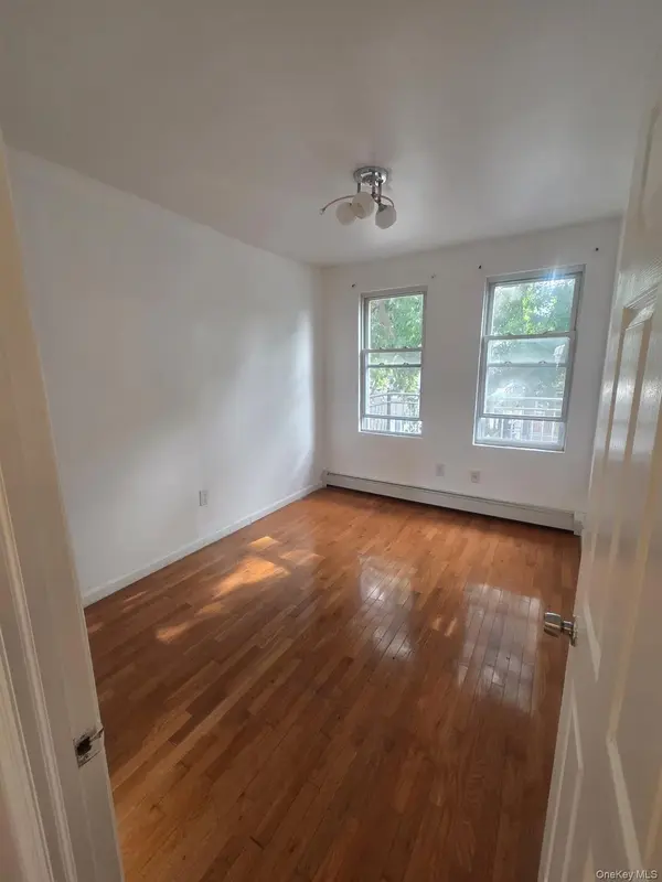 3223 96th ST #2F, East Elmhurst, NY 11369