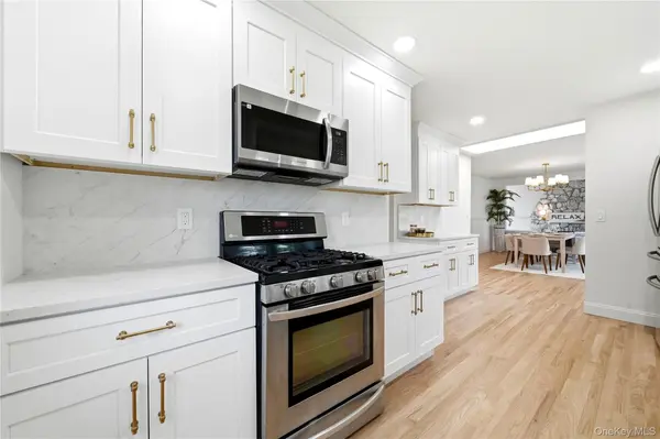 115 Bucknell RD, West Sayville, NY 11796