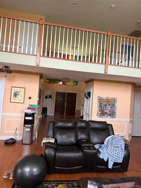 107 Overlook RD, Pomona, NY 10970