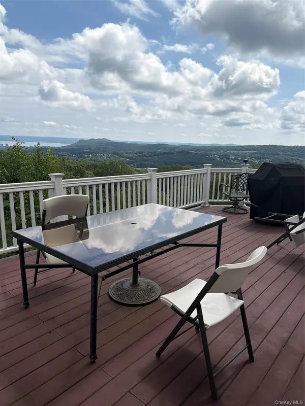107 Overlook RD, Pomona, NY 10970