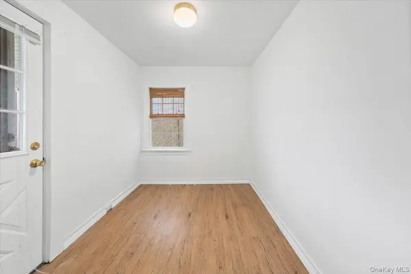 9 N Dearman ST, Irvington, NY 10533