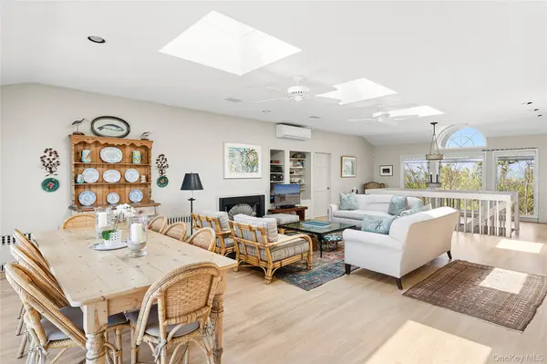 405 Dune RD, Westhampton Beach, NY 11978