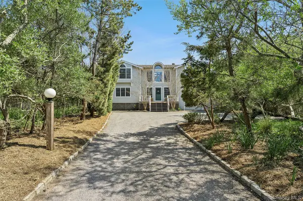 405 Dune RD, Westhampton Beach, NY 11978