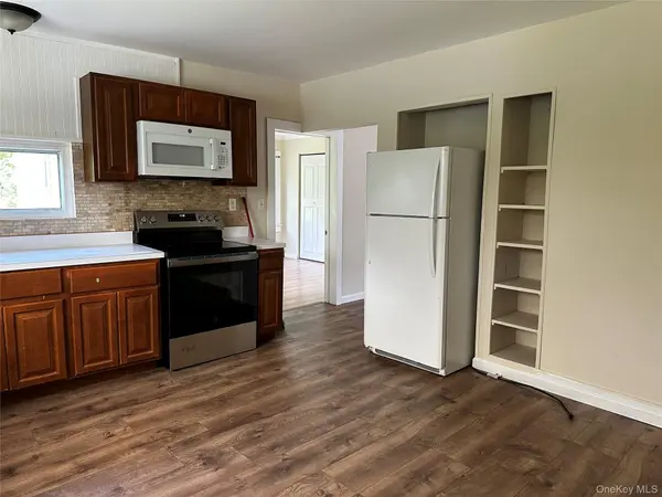 245 Lattintown RD, Marlboro, NY 12542