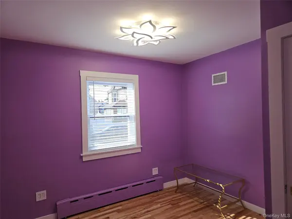 94 Briggs AVE #1, Yonkers, NY 10701