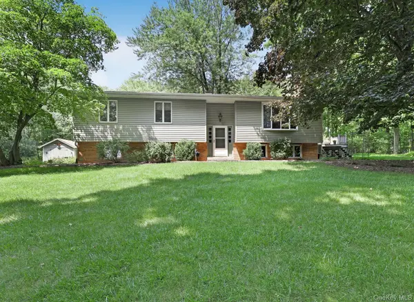 2333 Mountain RD, Otisville, NY 10963