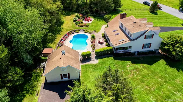 1 Cedar Hill DR, Warwick, NY 10990