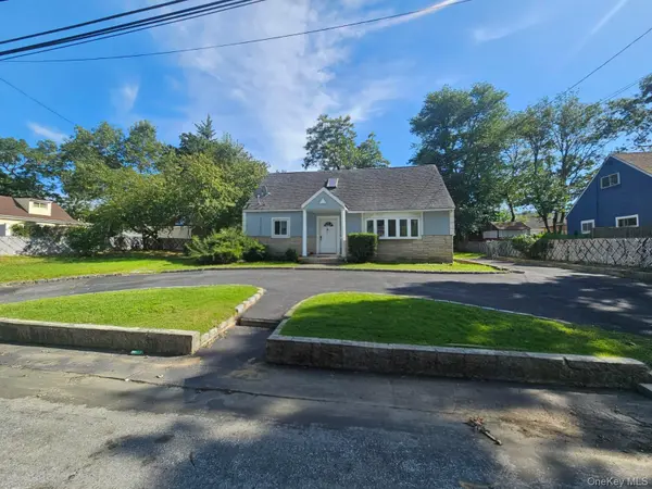 84 State AVE, Wyandanch, NY 11798