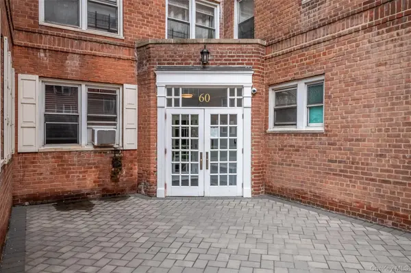 60 Locust AVE #A-609, New Rochelle, NY 10801
