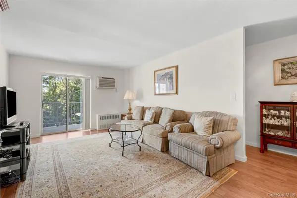 20 Secor PL #2S, Yonkers, NY 10704