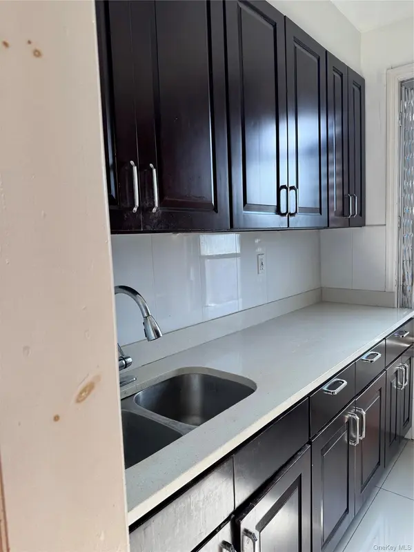2925 Matthews AVE #6H, Bronx, NY 10467