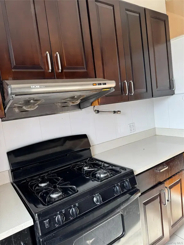 2925 Matthews AVE #6H, Bronx, NY 10467
