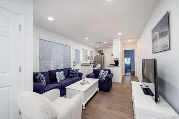 38 California Street #HOUSE, Long Beach, NY 11561