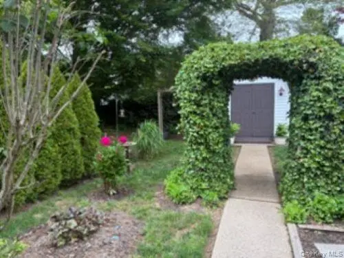 1661 Old Country RD #383, Riverhead, NY 11901