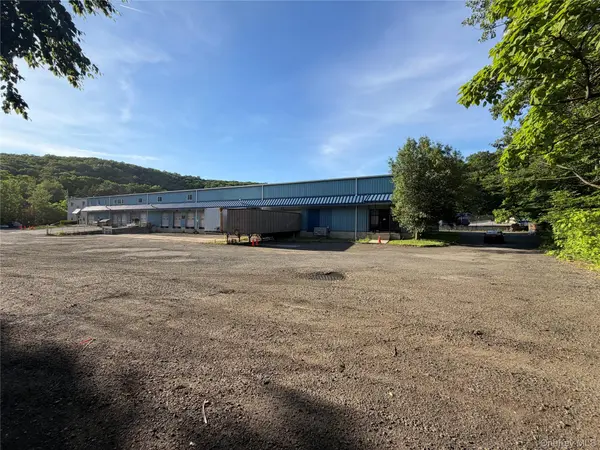 230 Route 17, Hillburn, NY 10931