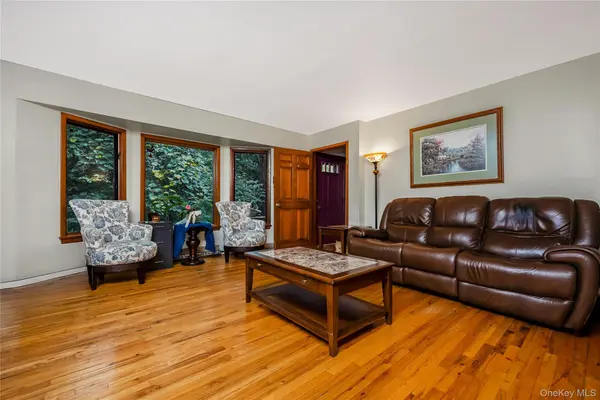 21 Sams PATH, Rocky Point, NY 11778