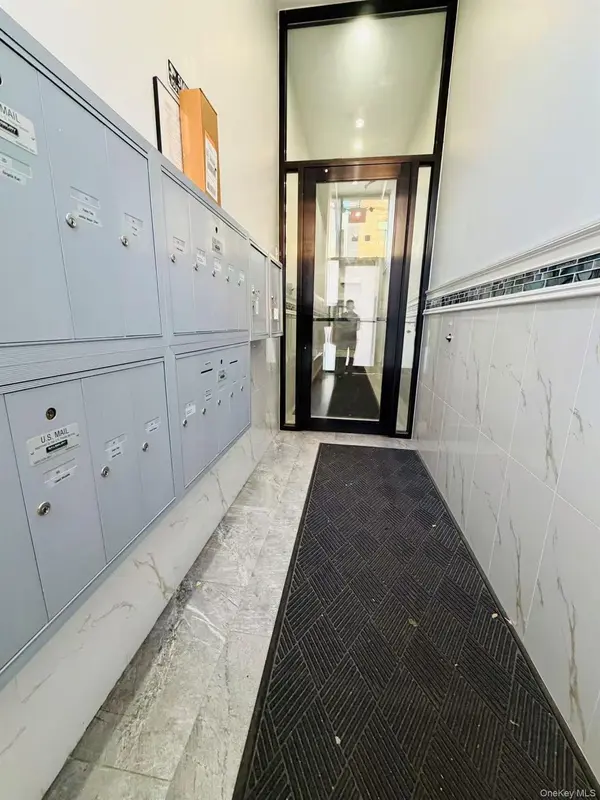 31-12 38TH AVE #UNIT 3, Long Island City, NY 11101