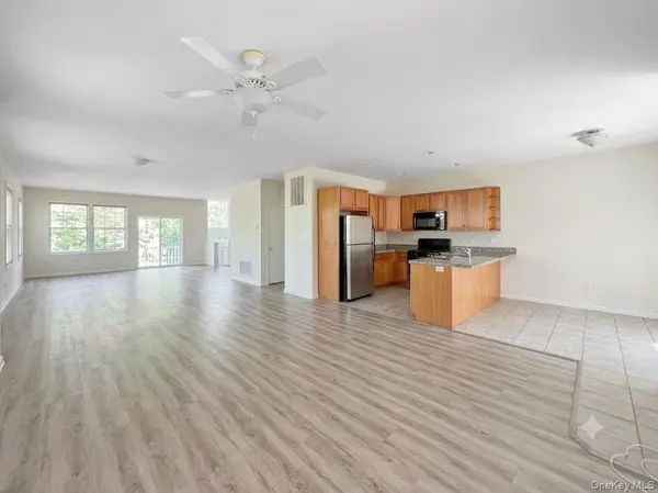 61 N River DR, Beacon, NY 12508