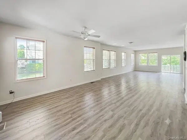 61 N River DR, Beacon, NY 12508
