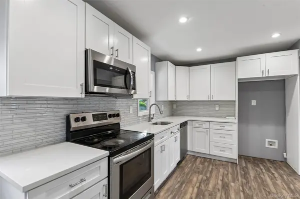 416 Arizona AVE, Bay Shore, NY 11706