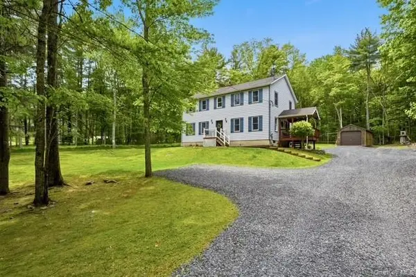 63 Geba DR, Glen Spey, NY 12737