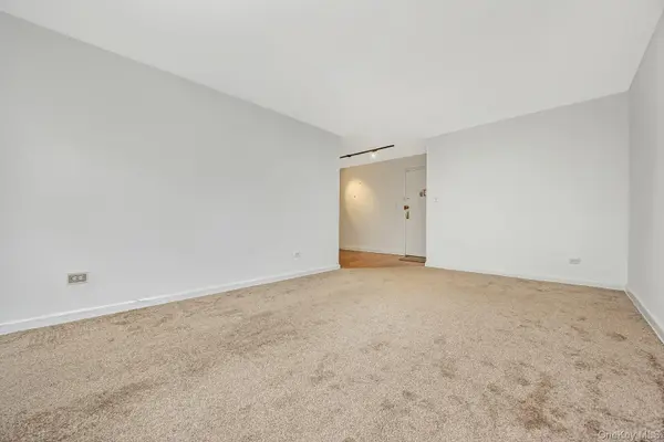 90-11 35th AVE #6F, Jackson Heights, NY 11372
