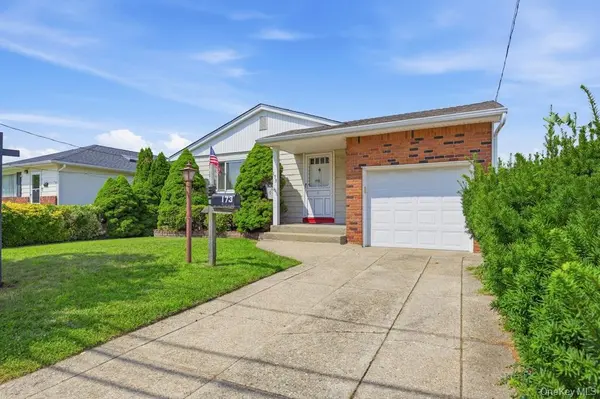 173 12th ST, Bethpage, NY 11714