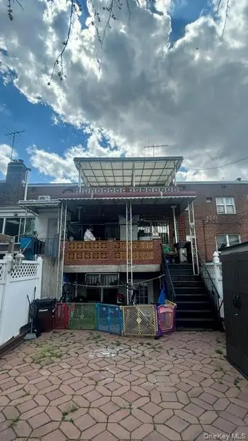 14437 Melbourne AVE, Flushing, NY 11367