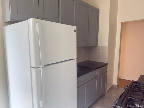 144-44 Sanford Ave, Flushing, NY 11355