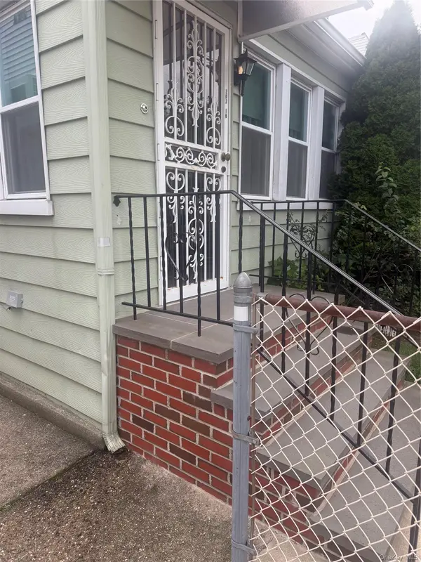 202-16 33rd AVE, Bayside, NY 11361