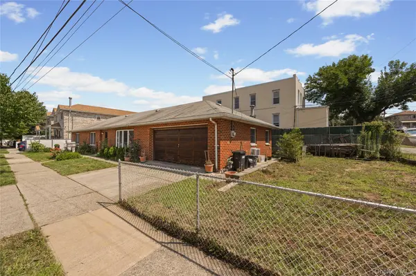 900 Vincent AVE, Bronx, NY 10465