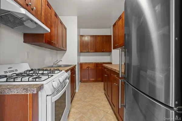 735 Kappock ST #7B, Bronx, NY 10463