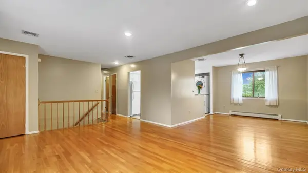 9 Harrison AVE #2, Glen Cove, NY 11542