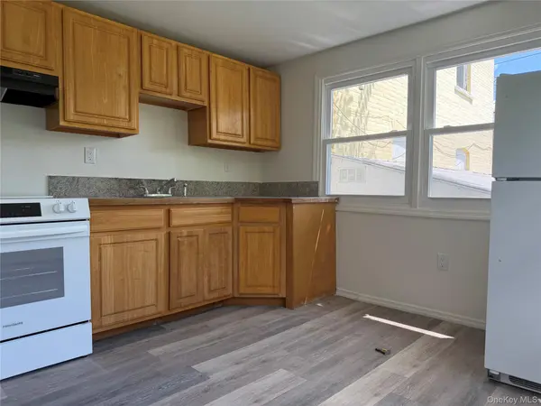 50 S Montgomery ST #6, Walden, NY 12586