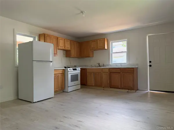 50 S Montgomery ST #7, Walden, NY 12586