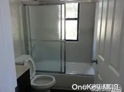 57-04 156th ST #1st fl, Flushing, NY 11355