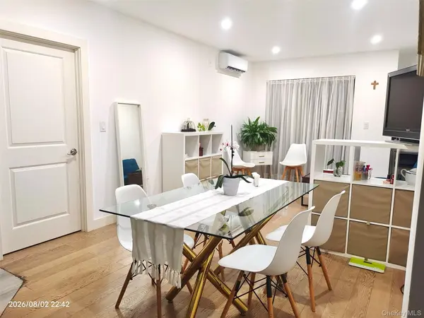 62-98 Woodhaven BLVD #3J, Rego Park, NY 11374