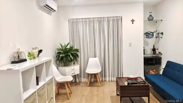 62-98 Woodhaven BLVD #3J, Rego Park, NY 11374