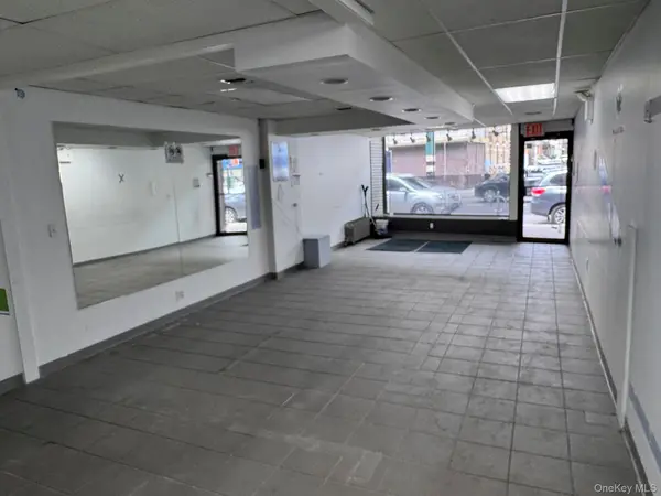 8620 Jamaica AVE, Woodhaven, NY 11421