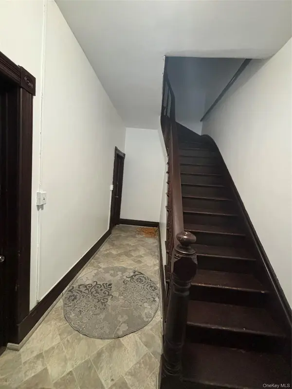 135 Fifth AVE, Troy, NY 12180