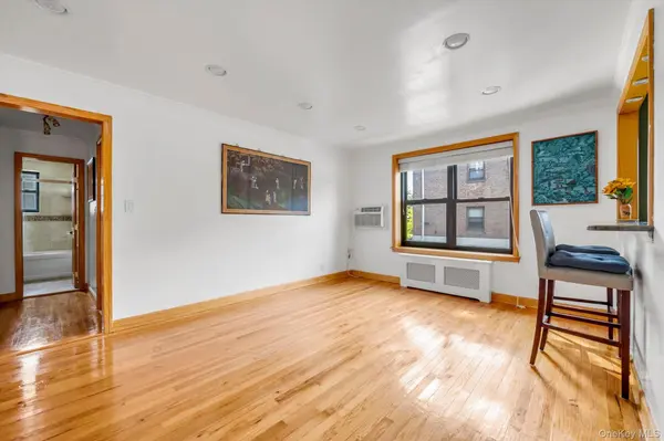2 W Mill DR #1B, Great Neck, NY 11021