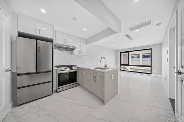 643 5th AVE #4A, Brooklyn, NY 11215