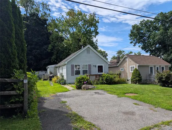 13 Lowell RD, Carmel, NY 10512