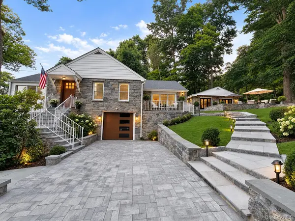 18 Kirk Lake DR, Mahopac, NY 10541