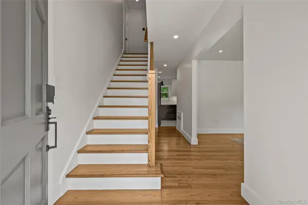 17 Sunset DR, Suffern, NY 10901