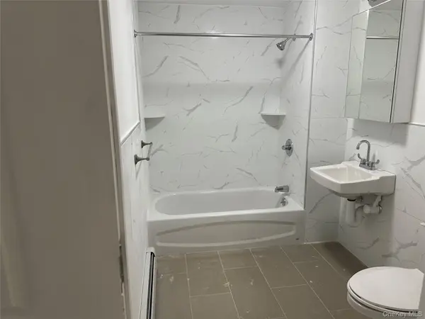 6-05 129st ST #1B, College Point, NY 11356