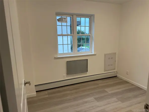 6-05 129st ST #1B, College Point, NY 11356