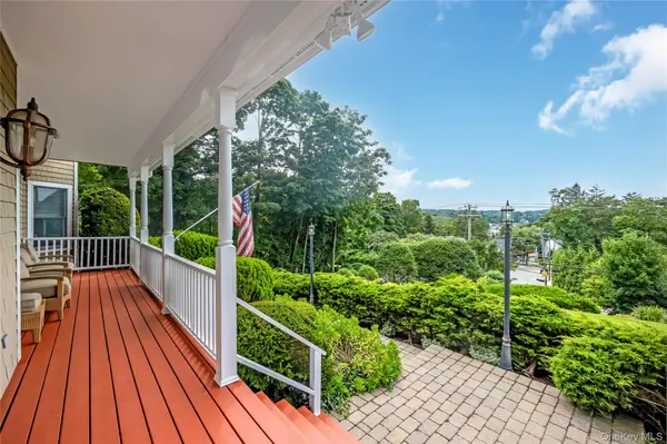 230 Woodbine AVE, Northport, NY 11768
