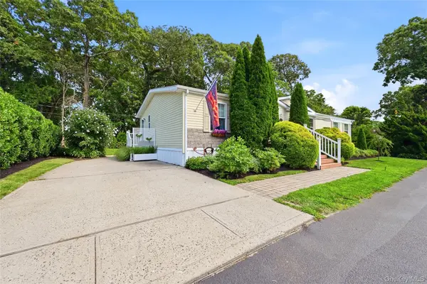 37 Unit 88 Hubbard AVE #88, Riverhead, NY 11901