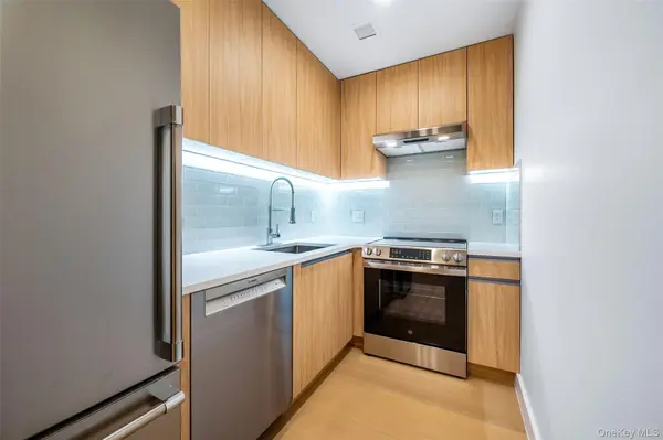 150-02 Northern BLVD #4K, Flushing, NY 11354